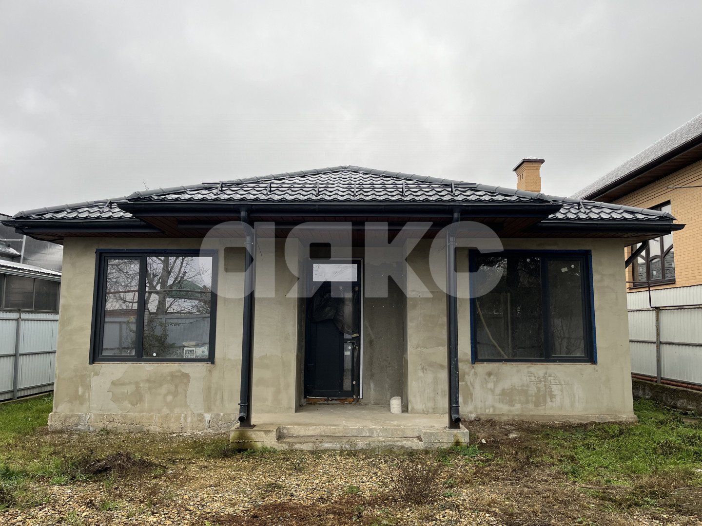 Фото №1: Дом 160 м² + 6.5 сот. - Армавир, ул. Советской Армии