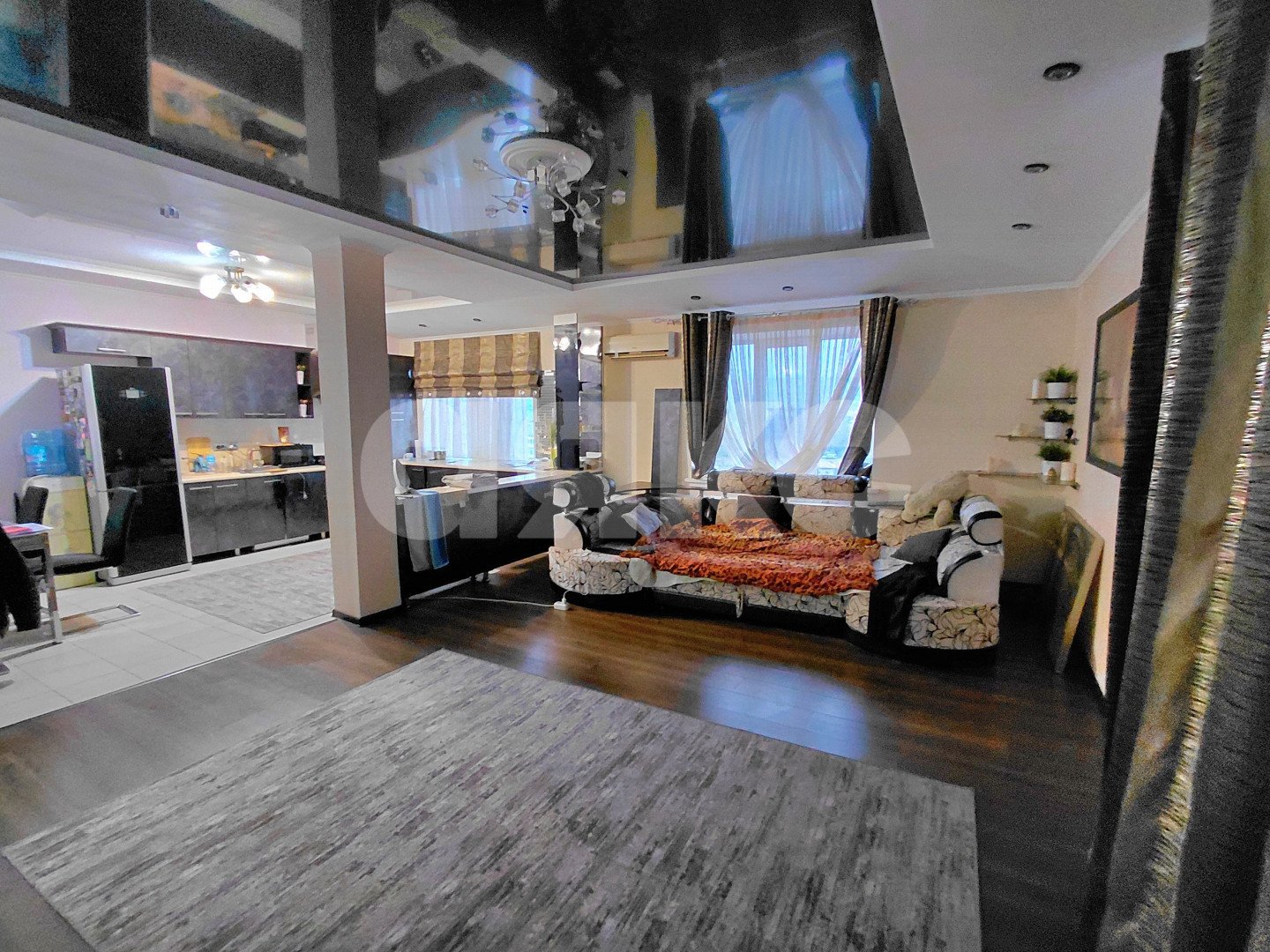 Фото №3: 2-комнатная квартира 76 м² - Горячий Ключ, Администрация, ул. Тараника, 12А