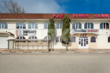 Фото №3: Коммерция 2200 м² - Рыбачье, ул. Новосёлов, 1Ф