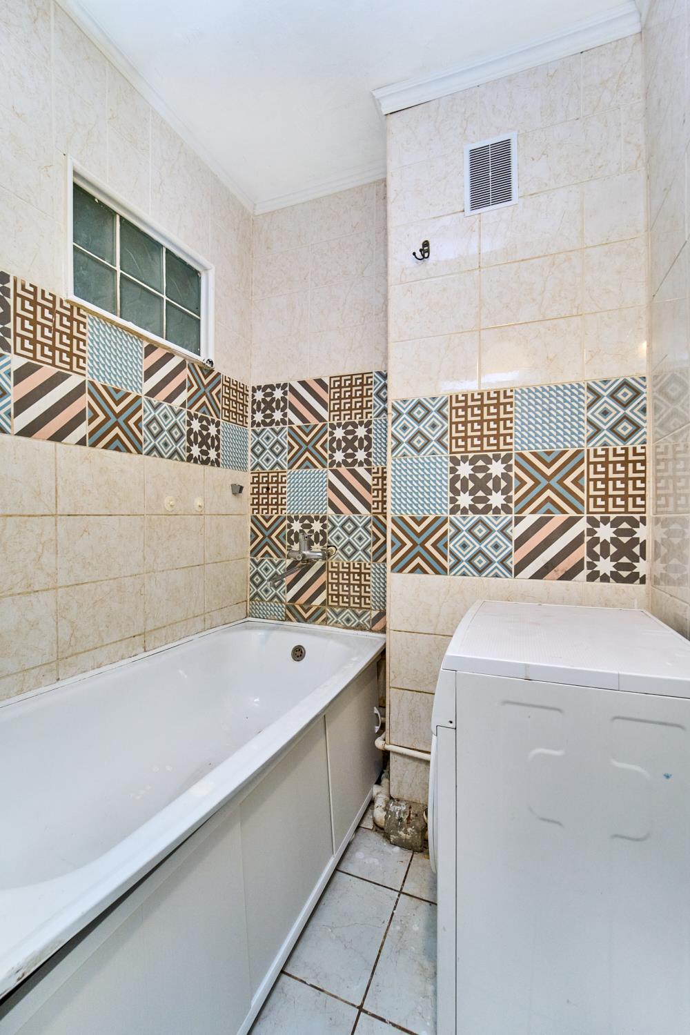 Фото №7: 3-комнатная квартира 55 м² - Краснодар, Карасунский внутригородской округ, мкр. Камвольно-суконный Комбинат, ул. Сормовская, 22