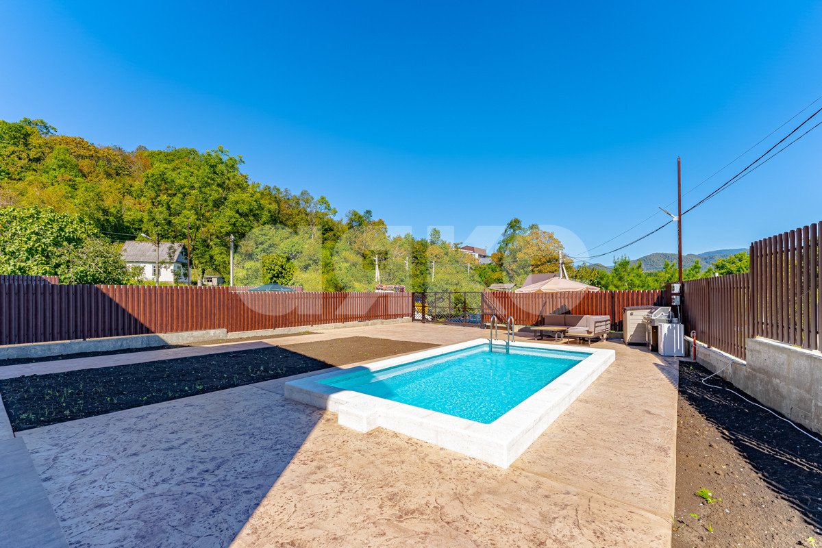 Фото №5: Дом 140 м² + 4.5 сот. - Сочи, Нижняя Хобза, ул. Нижнехобзинская, 10