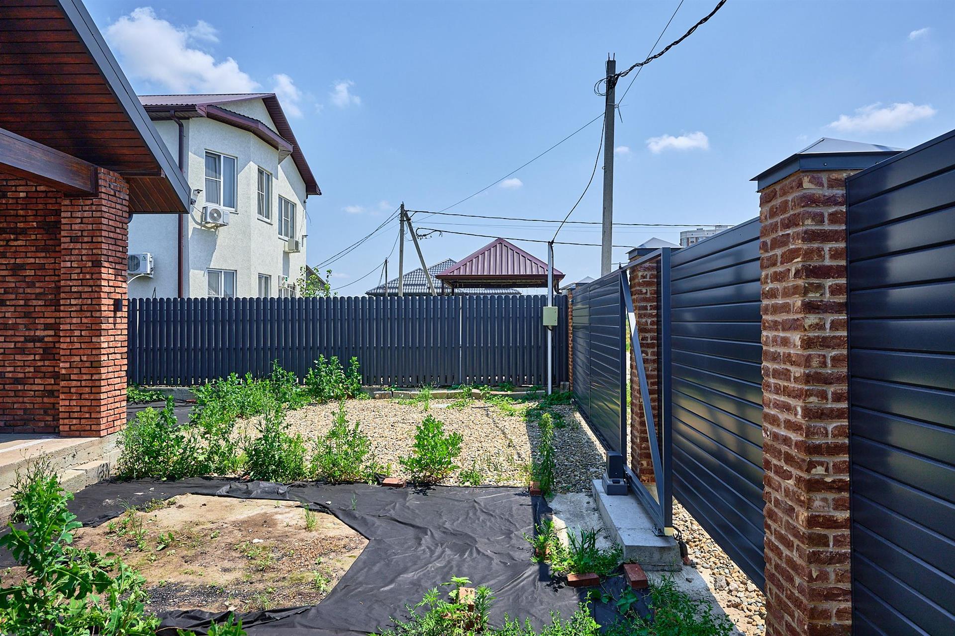 Фото №9: Дом 120 м² + 4 сот. - отделения № 3 СКЗНИИСиВ, Прикубанский внутригородской округ, п. коттеджный  Малиновка, ул. имени Виктора Гладского, 15