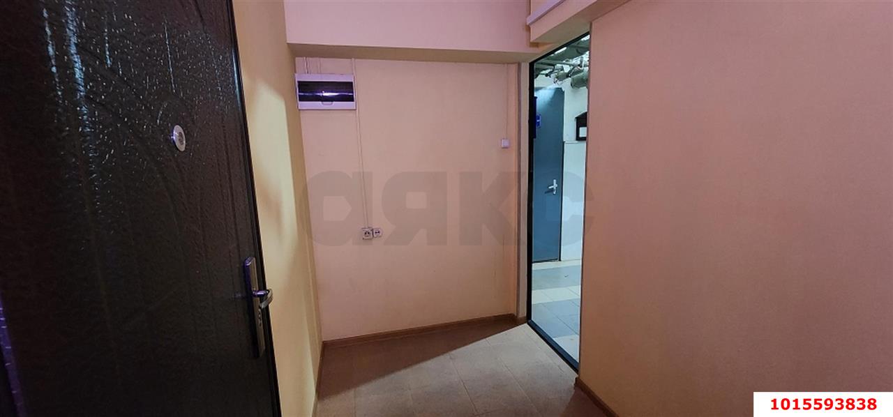 Фото №9: Офисное помещение 40 м² - Краснодар, Славянский, ул. Красных Партизан, 105