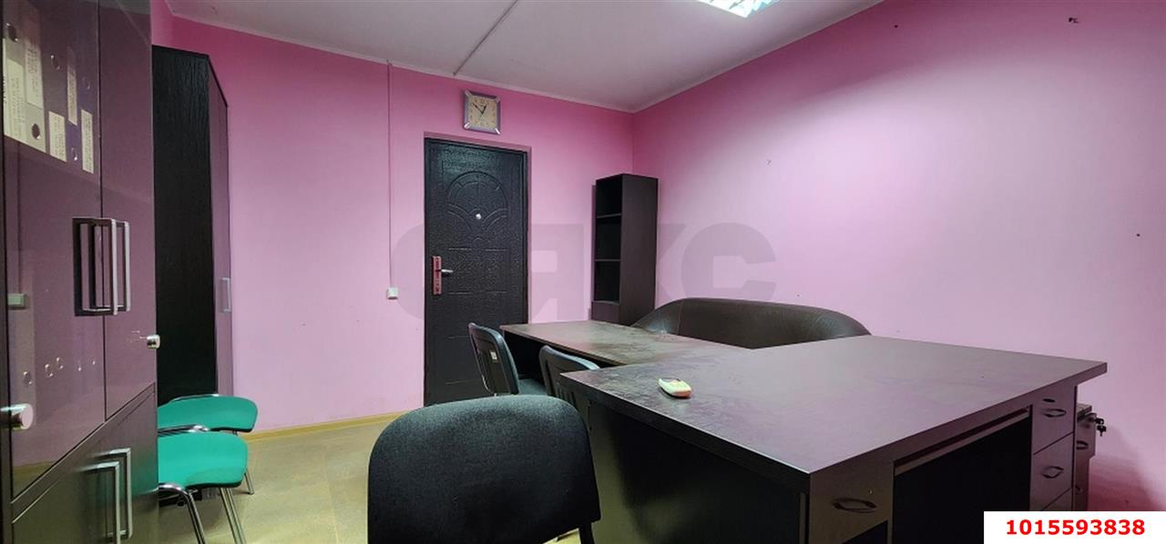 Фото №5: Офисное помещение 40 м² - Краснодар, Славянский, ул. Красных Партизан, 105