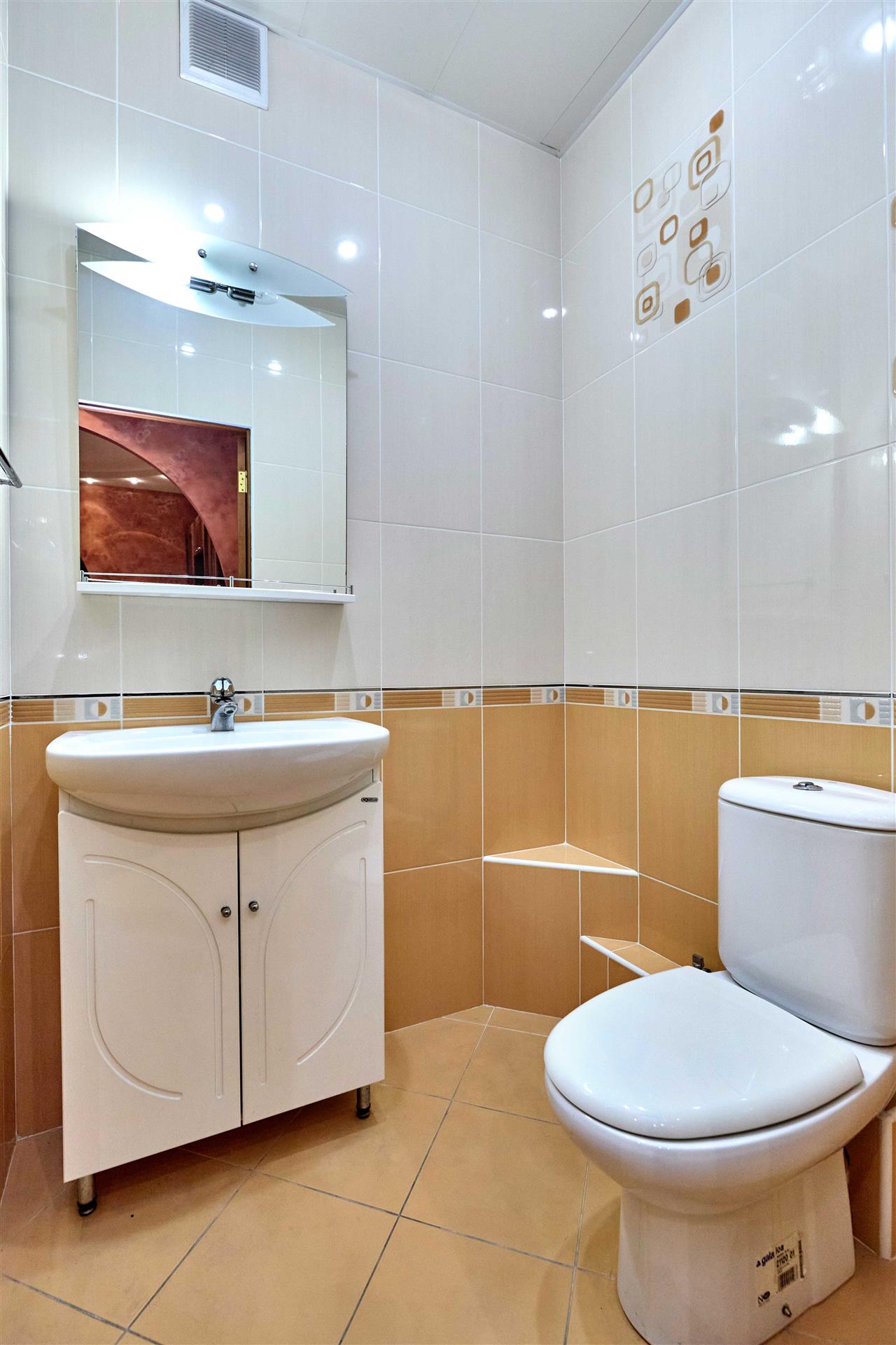 Фото №13: 2-комнатная квартира 111 м² - Краснодар, Западный внутригородской округ, мкр. Центральный, ул. Комсомольская, 6