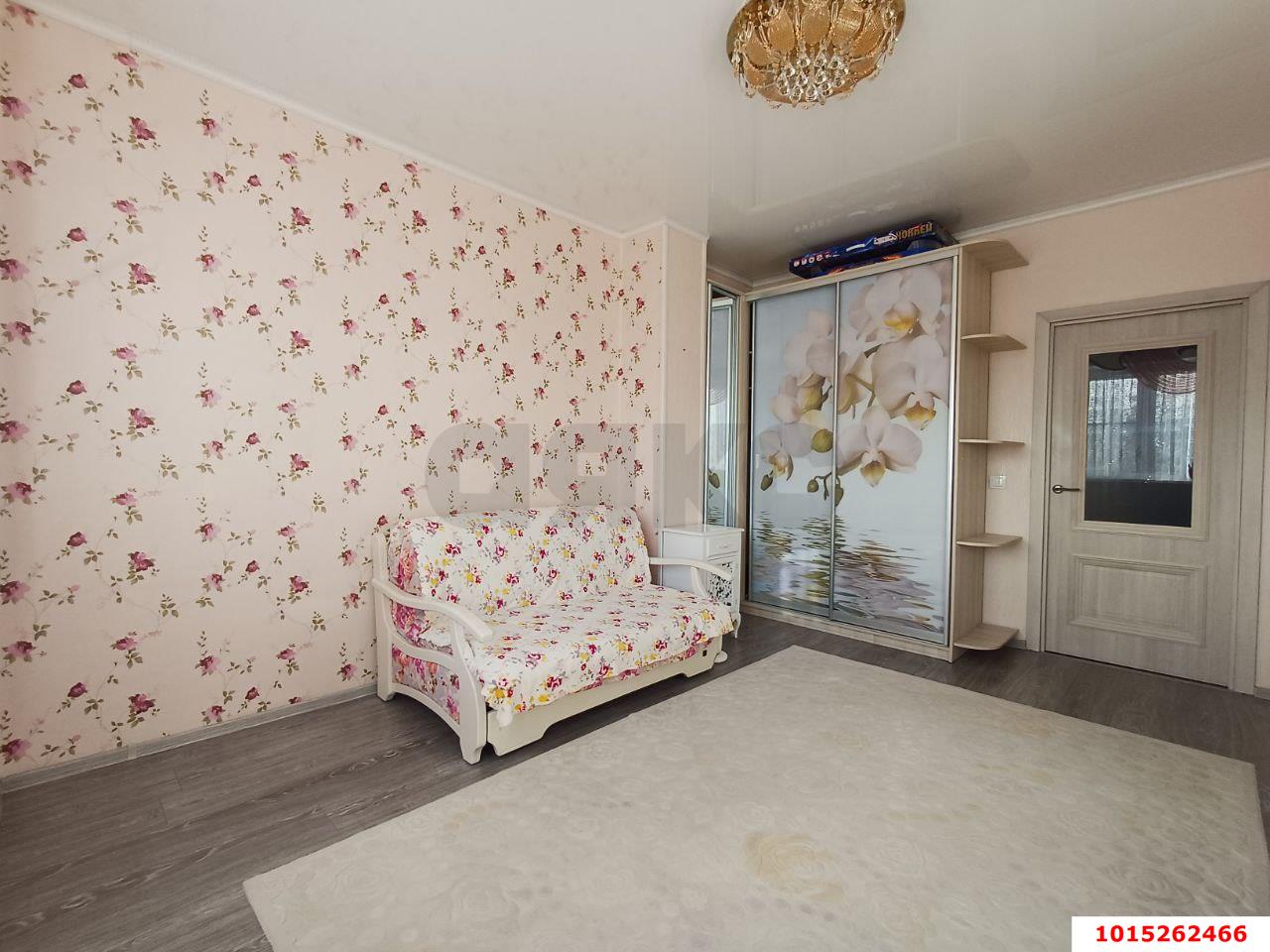 Фото №1: 1-комнатная квартира 38 м² - Краснодар, жилой комплекс Феникс, ул. имени Игнатова, 4/3к1