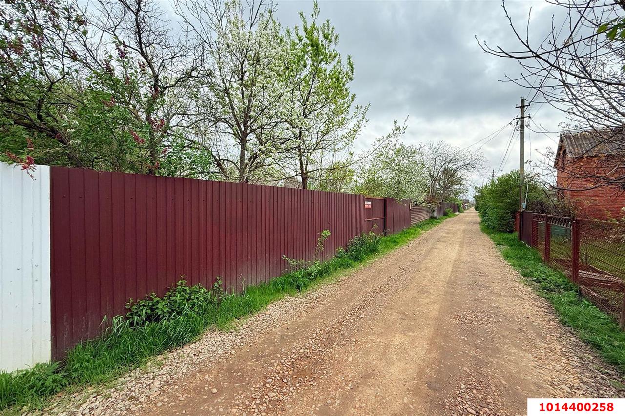 Фото №3: Участок садоводство 7 сот. - № 2 АО ЮГТЕКС, Прикубанский внутригородской округ, ул. Садовая