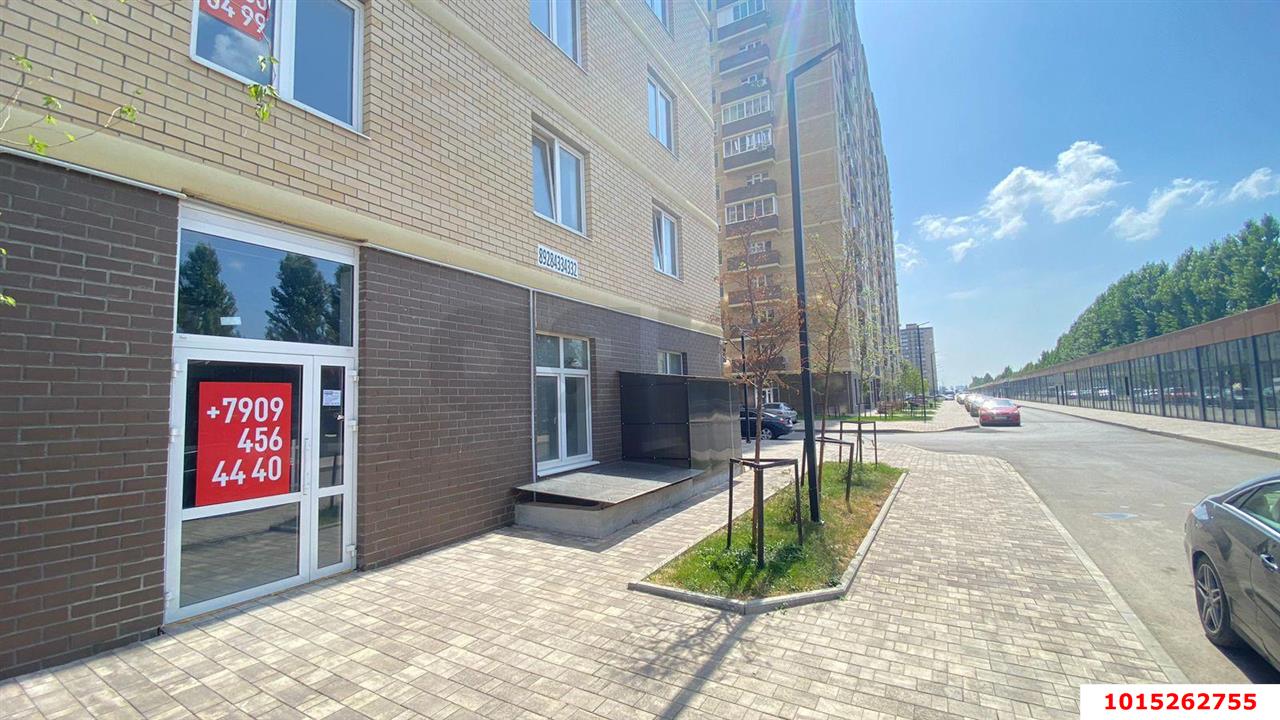 Фото №13: Коммерция 31 м² - Краснодар, Прикубанский внутригородской округ, мкр. жилой комплекс Дыхание, ул. Лётчика Позднякова, 2к15
