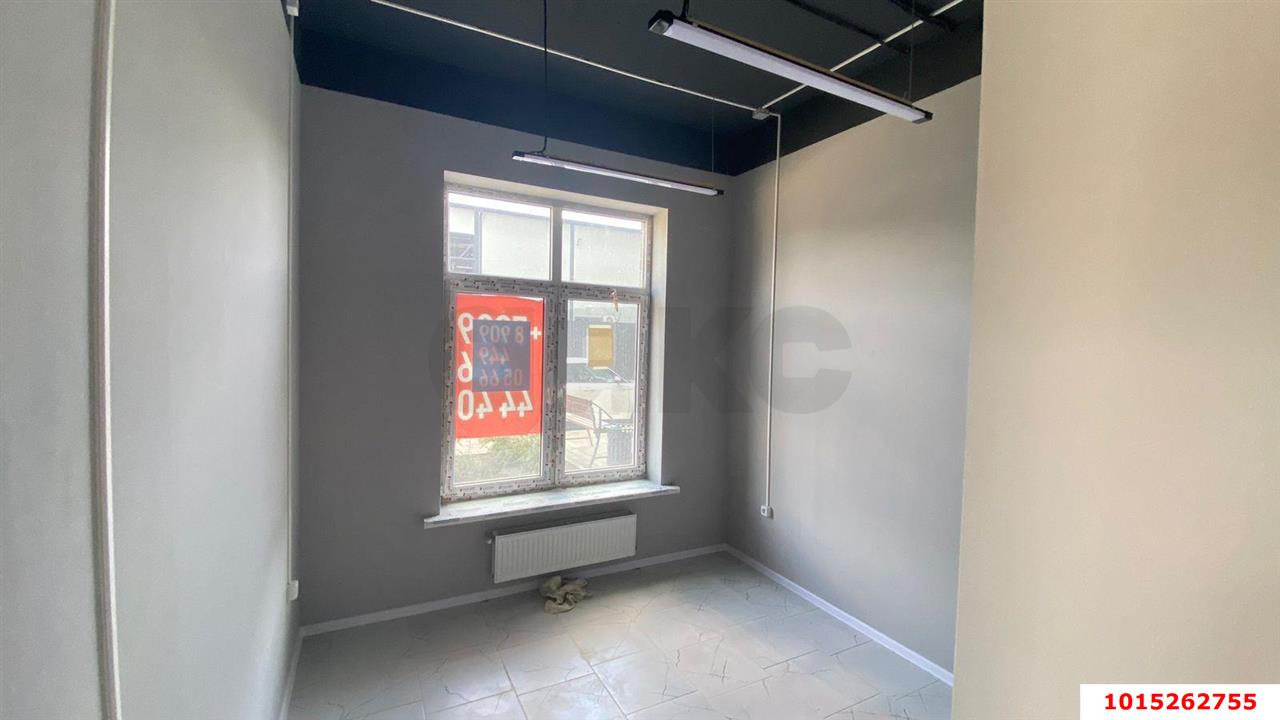 Фото №6: Коммерция 31 м² - Краснодар, Прикубанский внутригородской округ, мкр. жилой комплекс Дыхание, ул. Лётчика Позднякова, 2к15