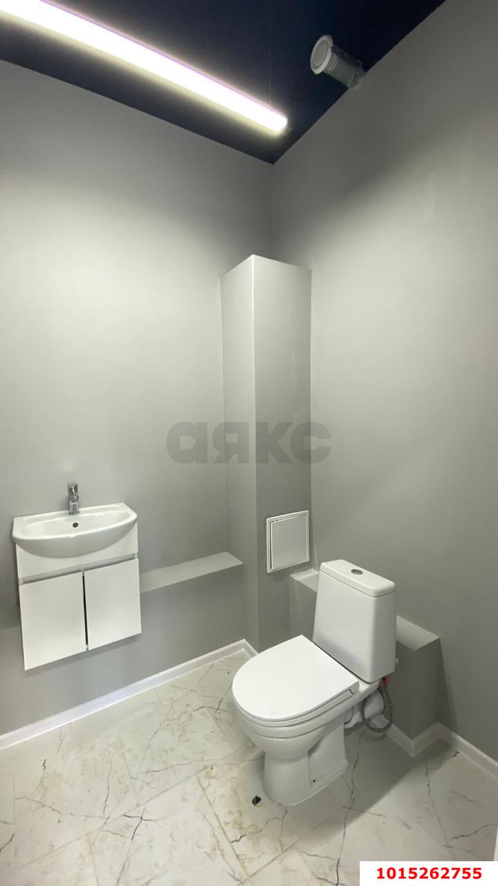 Фото №8: Торговое помещение 32 м² - Краснодар, жилой комплекс Дыхание, ул. Лётчика Позднякова, 2к15