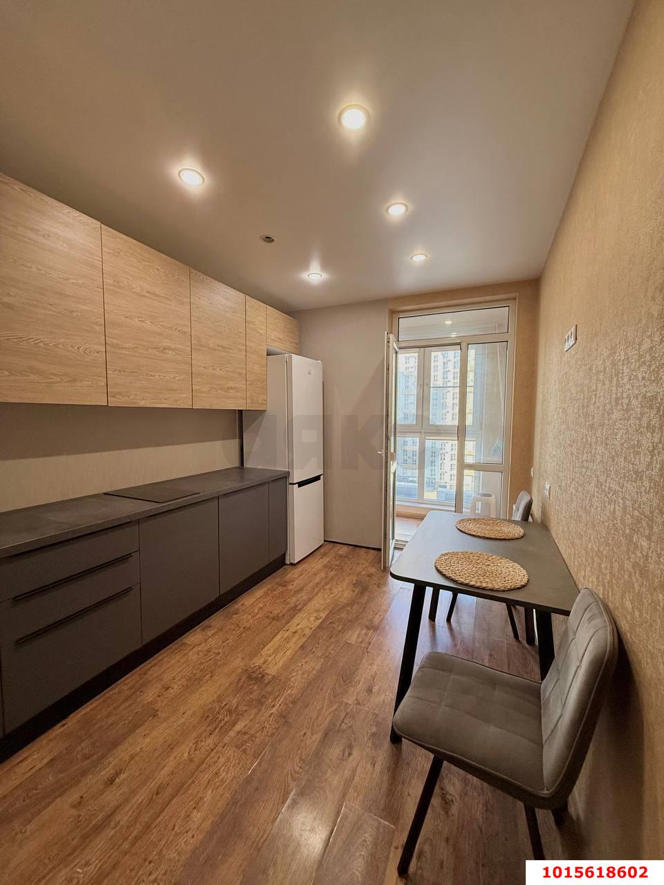 Фото №3: 1-комнатная квартира 41 м² - Краснодар, Центральный, ул. Красная, 176