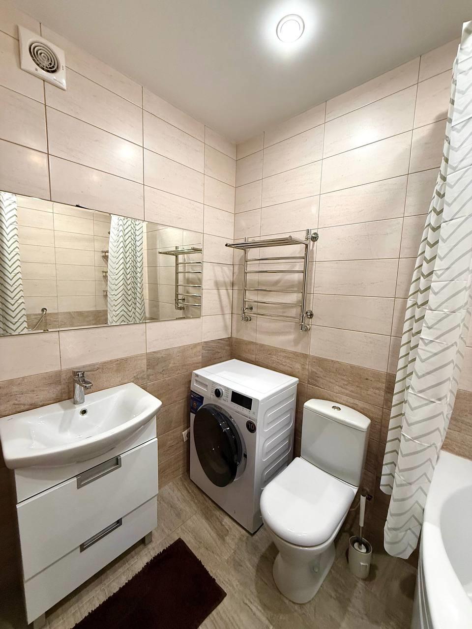 Фото №10: 1-комнатная квартира 41 м² - Краснодар, Центральный внутригородской округ, мкр. Центральный, ул. Красная, 176