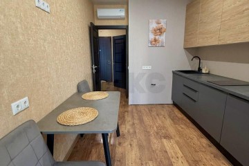 Фото №1: 1-комнатная квартира 41 м² - Краснодар, мкр. Центральный, ул. Красная, 176