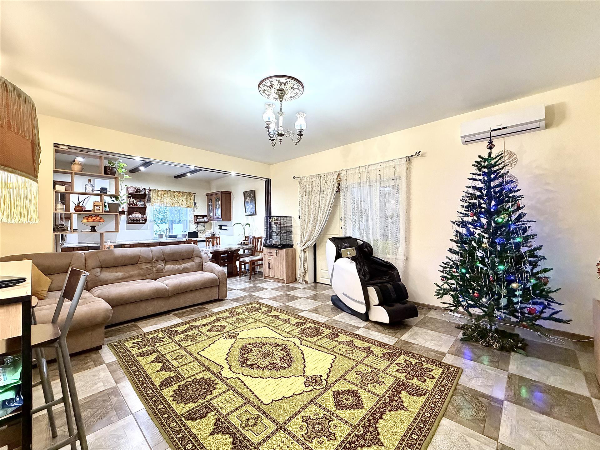 Фото №4: Дом 117 м² + 10.1 сот. - Лазурный, мкр. Прикубанский внутригородской округ, ул. Азовская