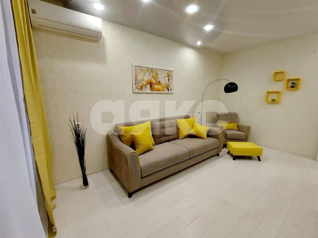 Фото №1: 2-комнатная квартира 61 м² - Ростов-на-Дону, жилой комплекс Скай Парк, ул. Нансена, 83с2