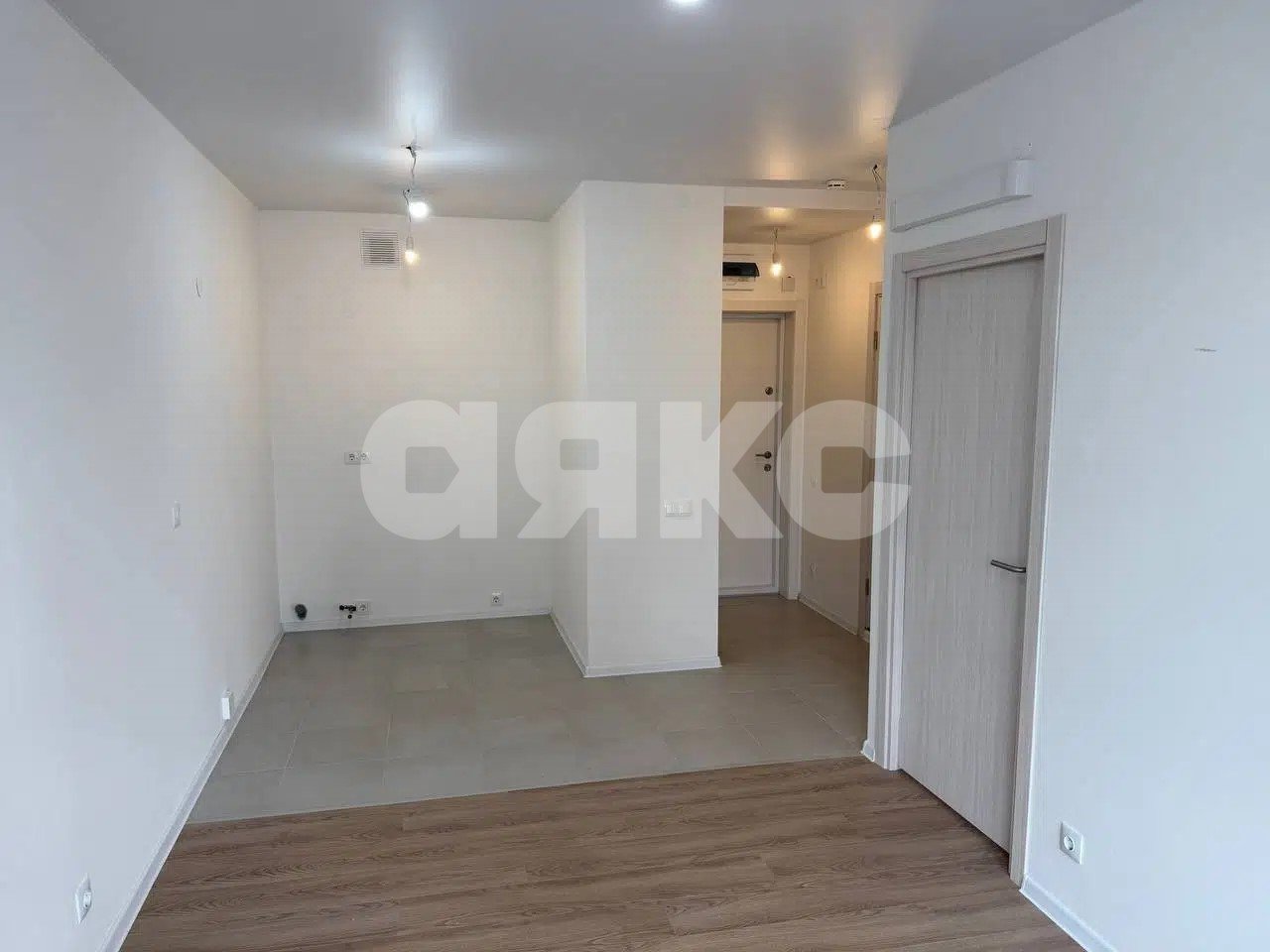 Фото №1: 1-комнатная квартира 31 м² - Москва, ЖК Люблинский Парк, ул. Иловайская, 2