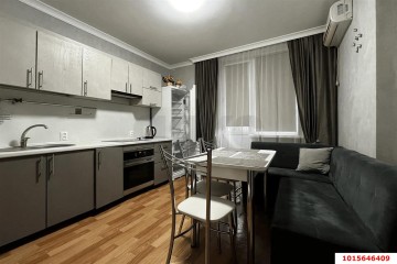 Фото №1: 3-комнатная квартира 90 м² - Краснодар, мкр. Военный городок № 106, ул. имени Дзержинского, 54/13