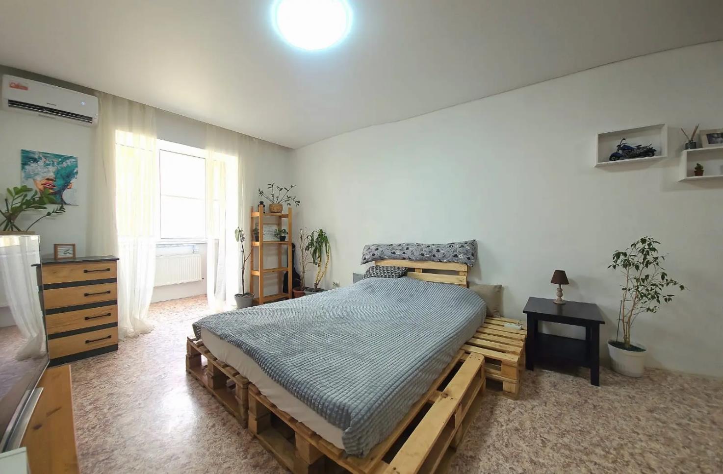 Фото №1: 1-комнатная квартира 46 м² - Краснодар, Прикубанский внутригородской округ, Музыкальный, мкр. Завод Радиоизмерительных Приборов, ул. имени Мусоргского М.П., 6