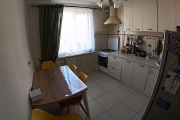 Фото №2: 2-комнатная квартира 50 м² - Краснодар, мкр. Юбилейный, ул. Рождественская набережная, 29