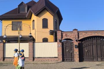 Фото №4: Дом 211 м² - Васюринская, ул. Луначарского, 199