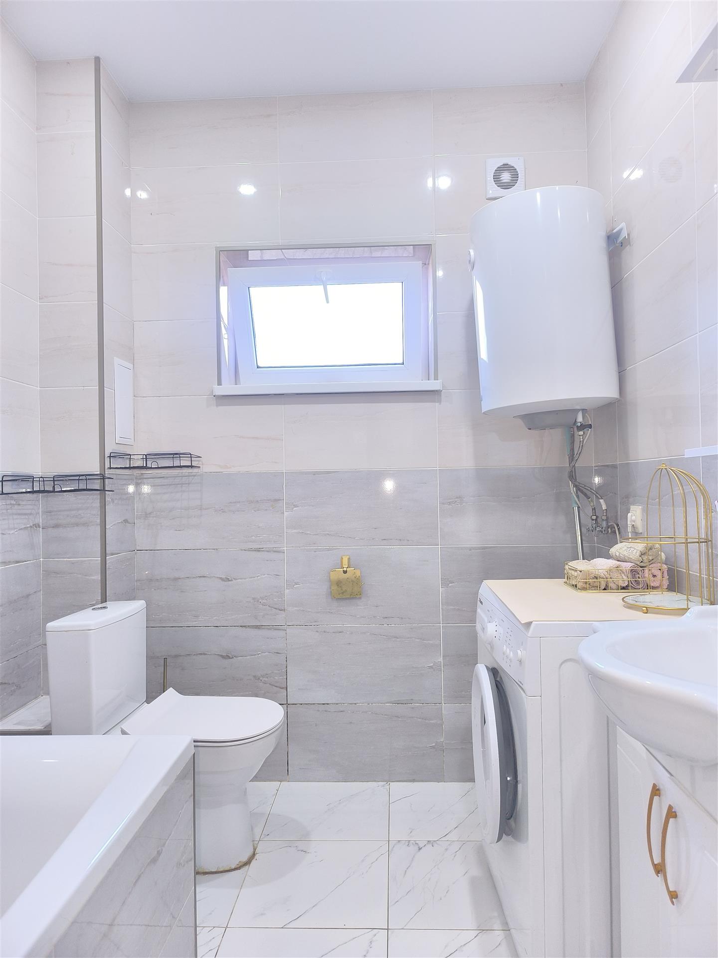 Фото №18: Дом 211 м² + 5 сот. - Васюринская, ул. Луначарского, 199