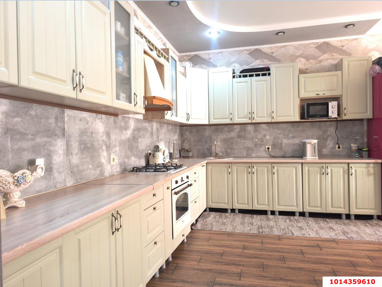 Фото №5: Дом 211 м² + 5 сот. - Васюринская, ул. Луначарского, 199