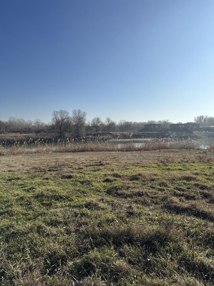 Фото №3: Коммерция 10 м² - СНТ Чистые Пруды, ул. Озёрная, 43