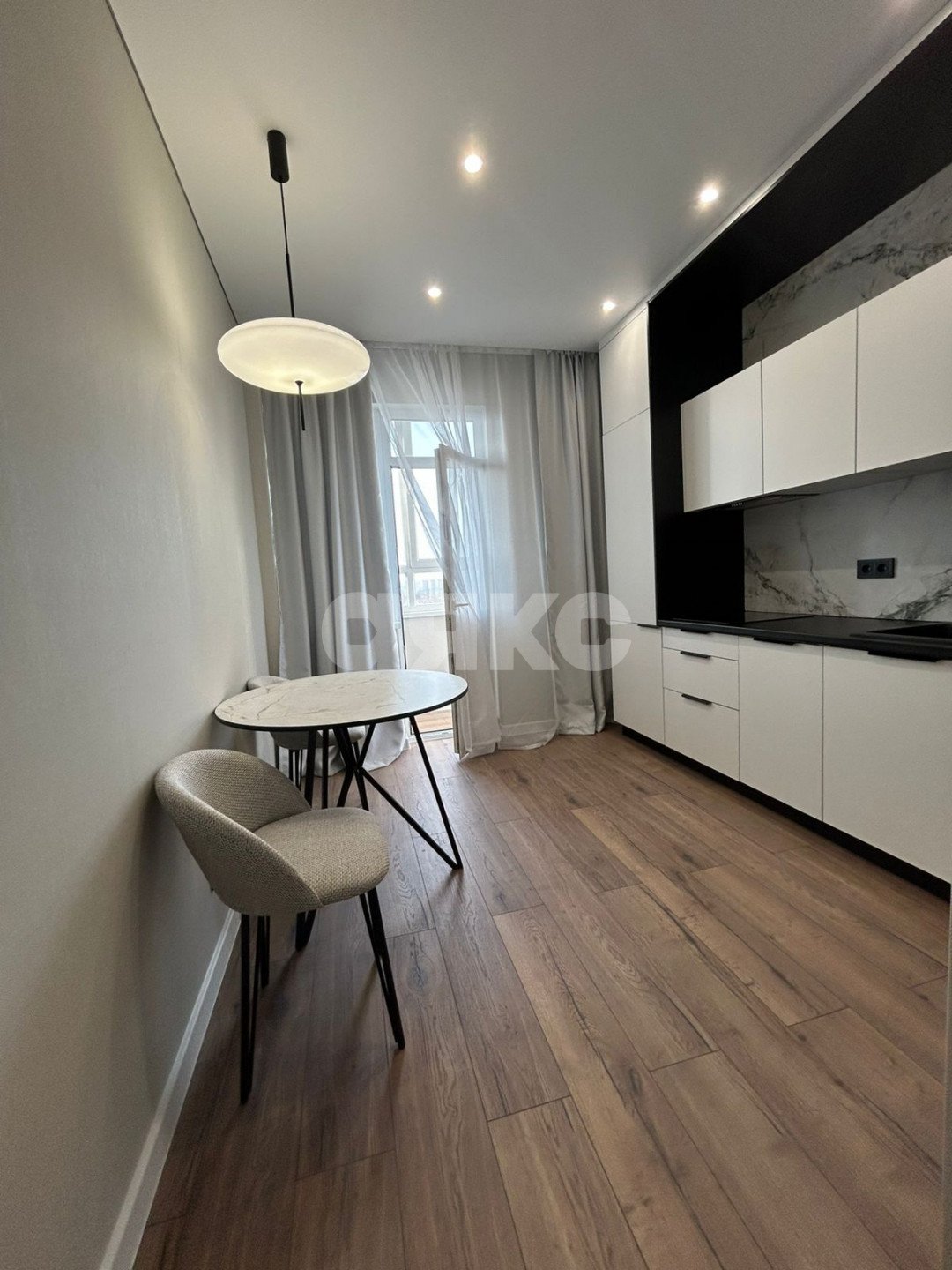 Фото №5: 1-комнатная квартира 36 м² - Ростов-на-Дону, жилой комплекс Скай Парк, ул. Нансена, 83