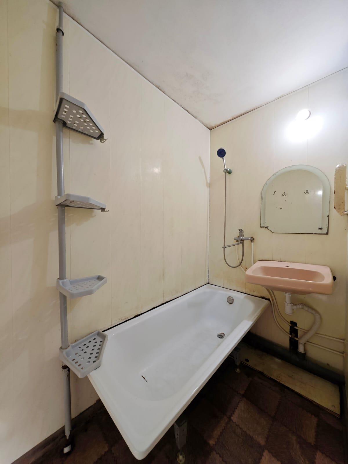 Фото №6: 2-комнатная квартира 52 м² - Краснодар, Западный внутригородской округ, мкр. Юбилейный, ул. 70-летия Октября, 24