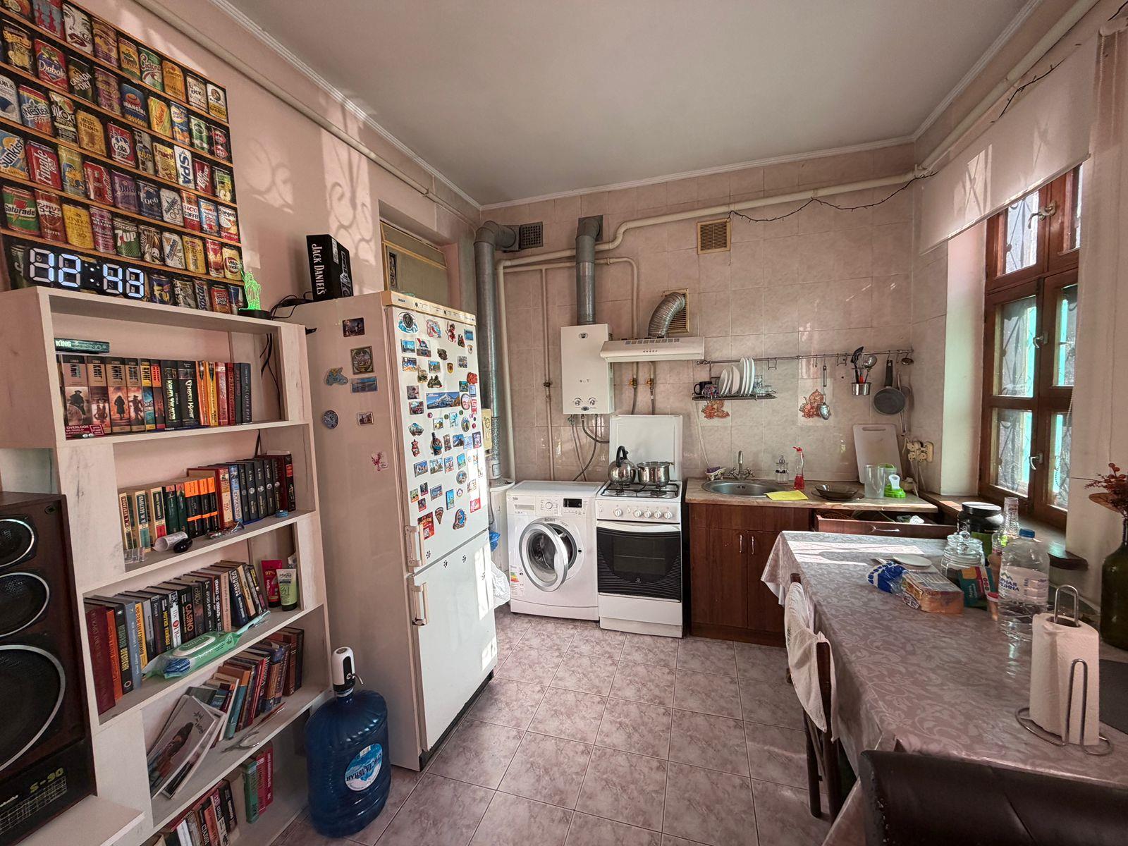 Фото №6: 2-комнатная квартира 35 м² - Краснодар, Центральный внутригородской округ, мкр. Центральный, ул. Ленина, 71