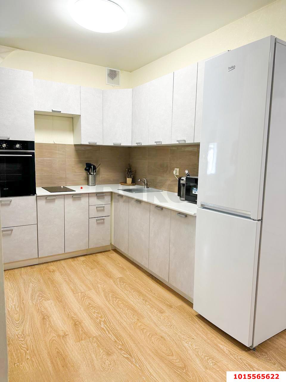 Фото №1: 2-комнатная квартира 64 м² - Краснодар, Музыкальный, ул. Чайковского, 25