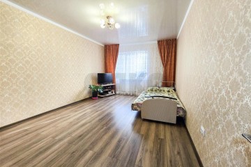 Фото №1: 1-комнатная квартира 43 м² - Краснодар, мкр. Музыкальный, ул. имени С.В. Рахманинова, 32