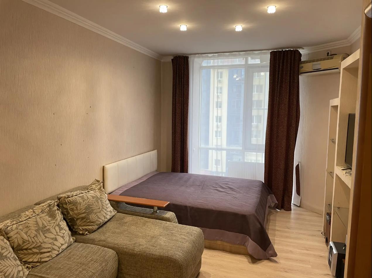 Фото №2: 1-комнатная квартира 378 м² - Краснодар, Фестивальный, Прикубанский внутригородской округ, мкр. Солнечный, ул. Архитектора Ишунина, 6