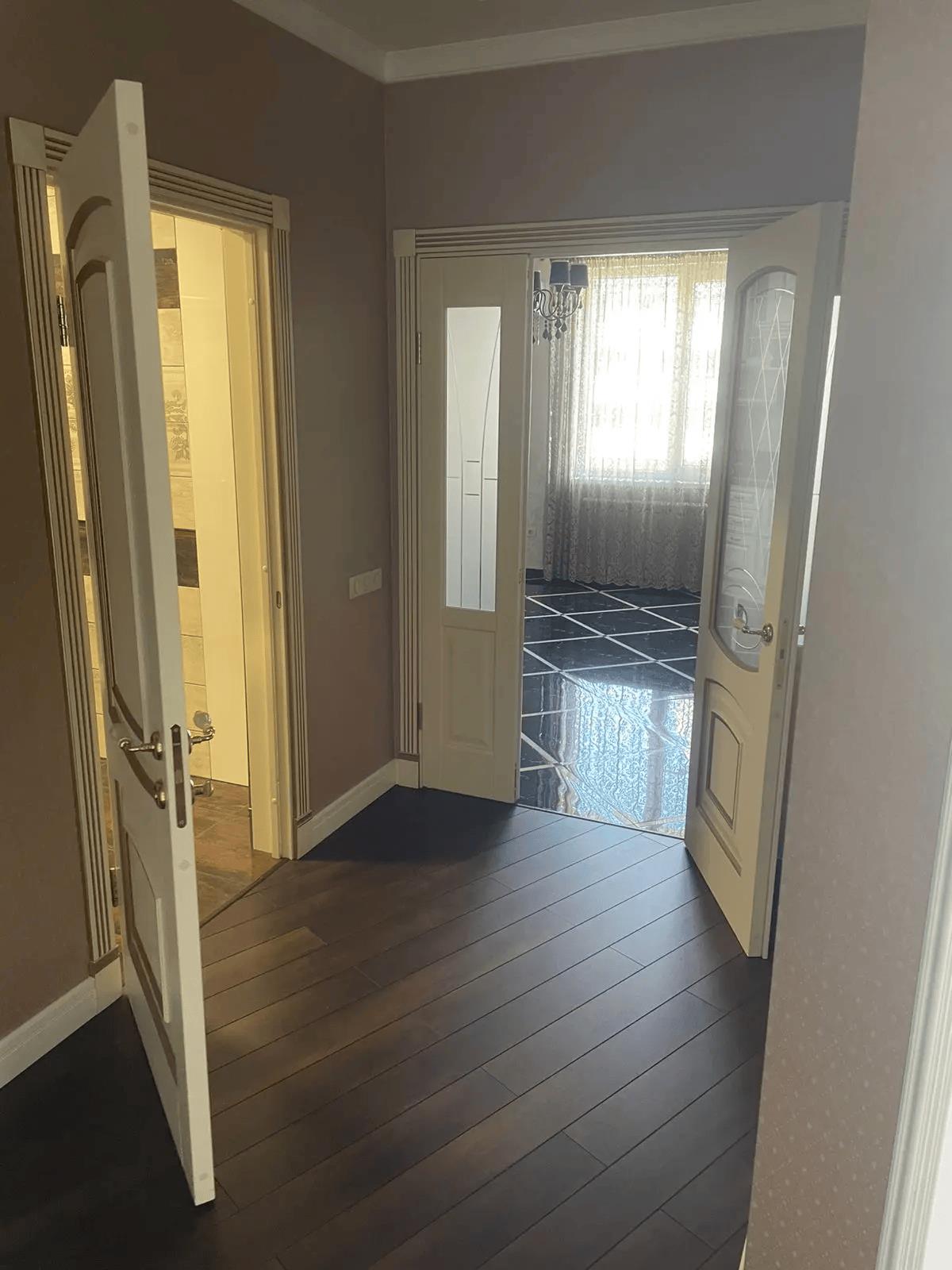 Фото №7: 3-комнатная квартира 114 м² - Краснодар, мкр. Западный внутригородской округ, ул. Бабушкина, 295