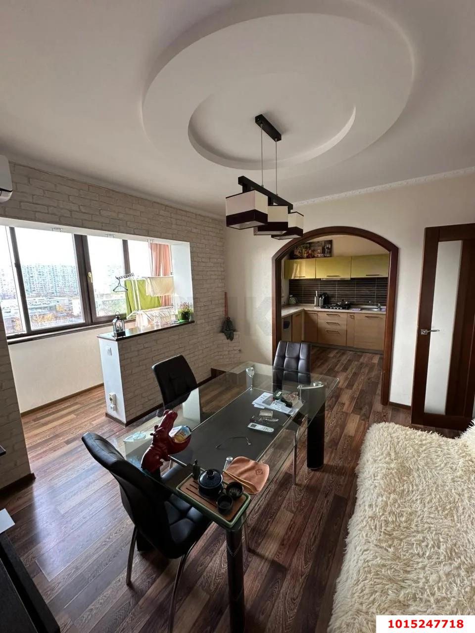 Фото №1: 3-комнатная квартира 72 м² - Краснодар, имени Маршала Жукова, ул. имени Дзержинского, 211