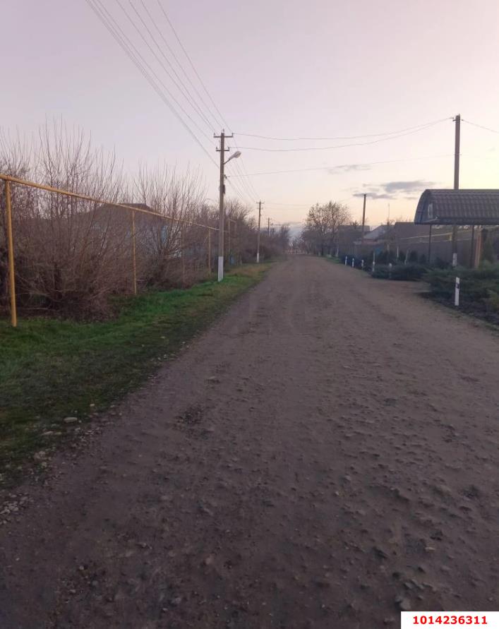 Фото №2: Земельный участок под ИЖС 10 сот. - Староджерелиевская, ул. Дружбы, 20