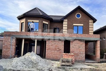 Фото №1: Дом 279 м² - Ростов-на-Дону, мкр. поселок Кирпичный, ул. 2-я Спасская