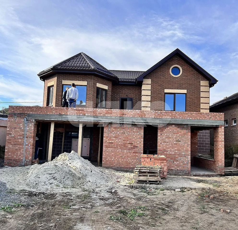 Фото №1: Дом 279 м² + 5.6 сот. - Ростов-на-Дону, поселок Кирпичный, ул. 2-я Спасская