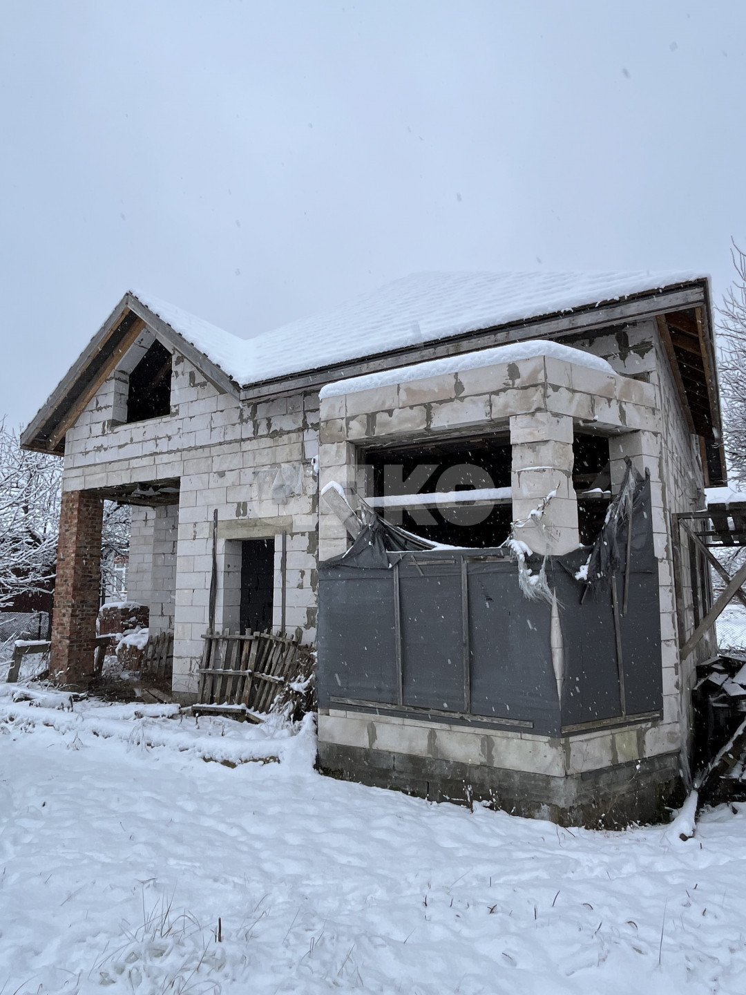 Фото №1: Дом 200 м² + 6.5 сот. - Армавир, СНТ Урупское, пр-д 5-й Декоративный, 16