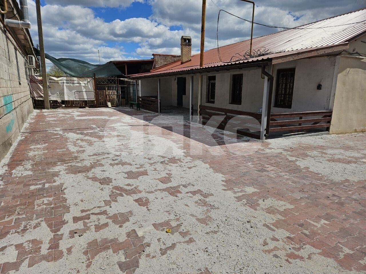 Фото №1: Коммерция 375 м² - Мариуполь, Жовтневый, мкр. Правый Берег, ул. Лепсе, 16