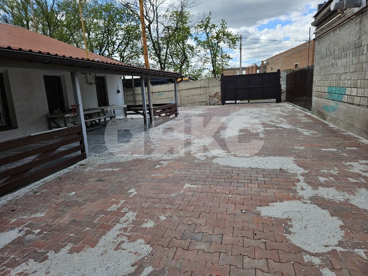 Фото №2: Коммерция 375 м² - Мариуполь, Жовтневый, мкр. Правый Берег, ул. Лепсе, 16
