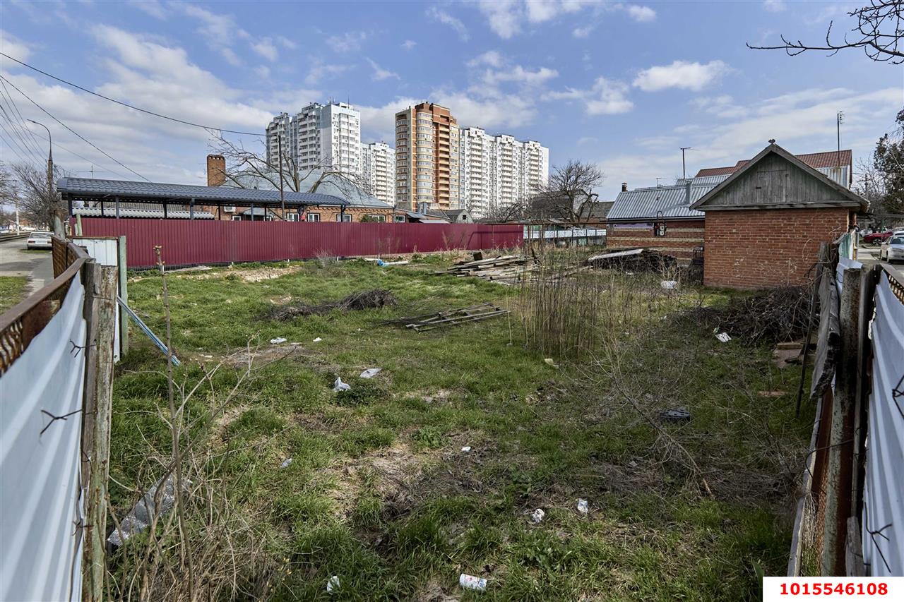 Фото №1: Земельный участок под ИЖС - Краснодар, Карасунский внутригородской округ, ж/м Пашковский, ул. имени Евдокии Бершанской, 276