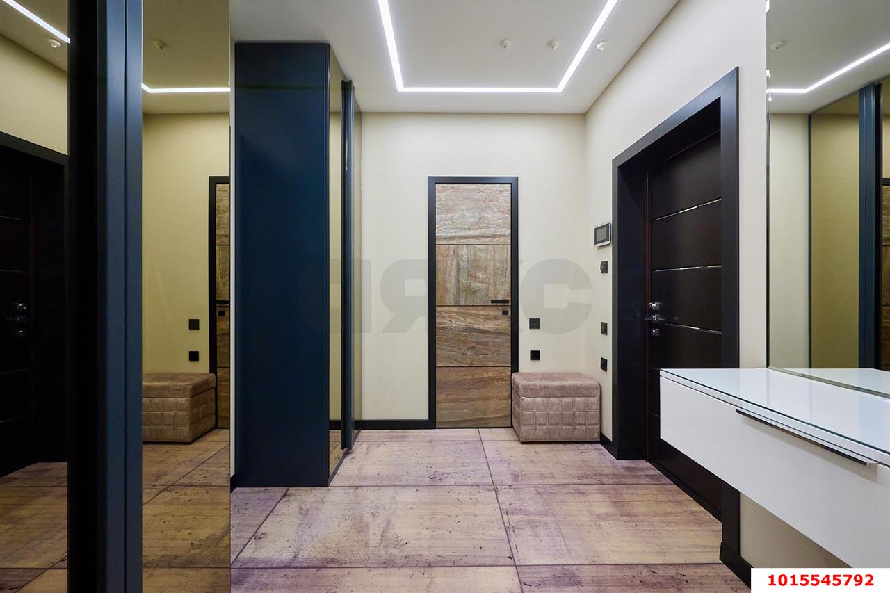 Фото №8: 1-комнатная квартира 55 м² - Краснодар, Центральный, ул. Будённого, 129