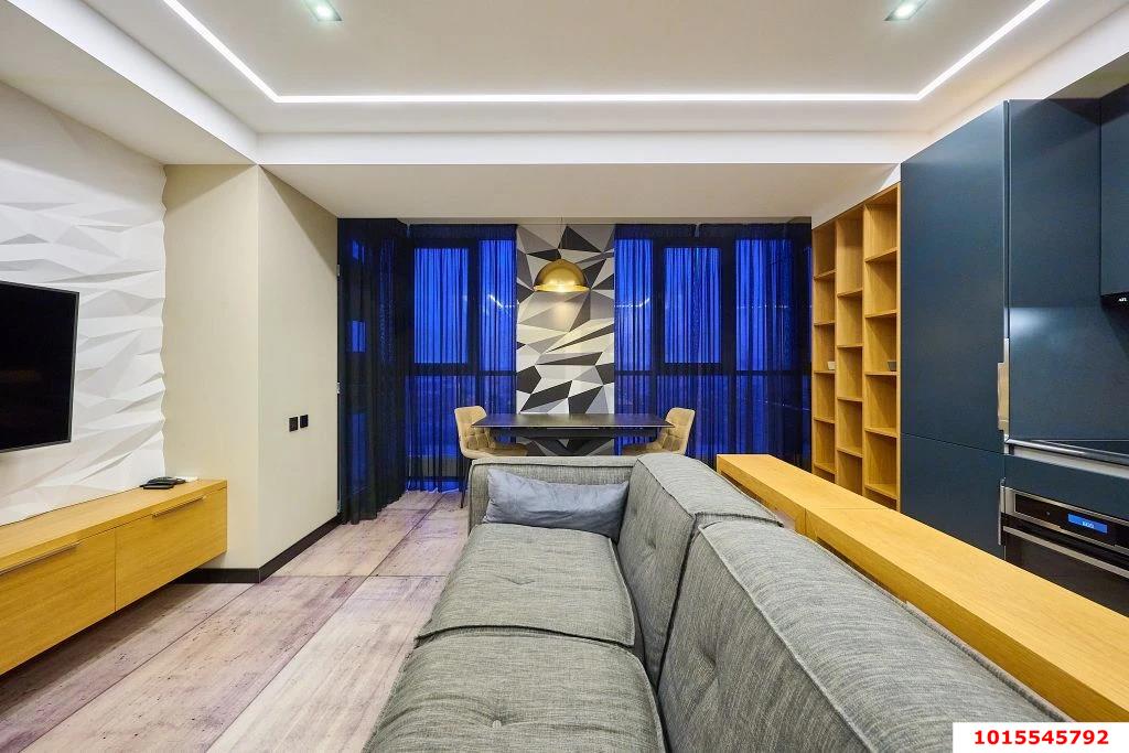 Фото №6: 1-комнатная квартира 55 м² - Краснодар, Центральный, ул. Будённого, 129