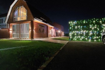 Фото №2: Готовый бизнес 90 м² - Новотитаровская, ул. Суворова, 7