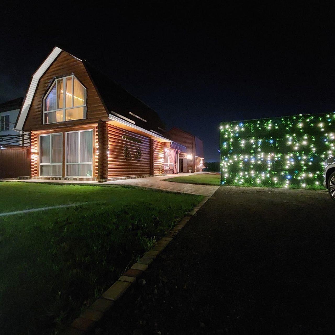 Фото №2: Коммерция 90 м² - Новотитаровская, ул. Суворова, 7