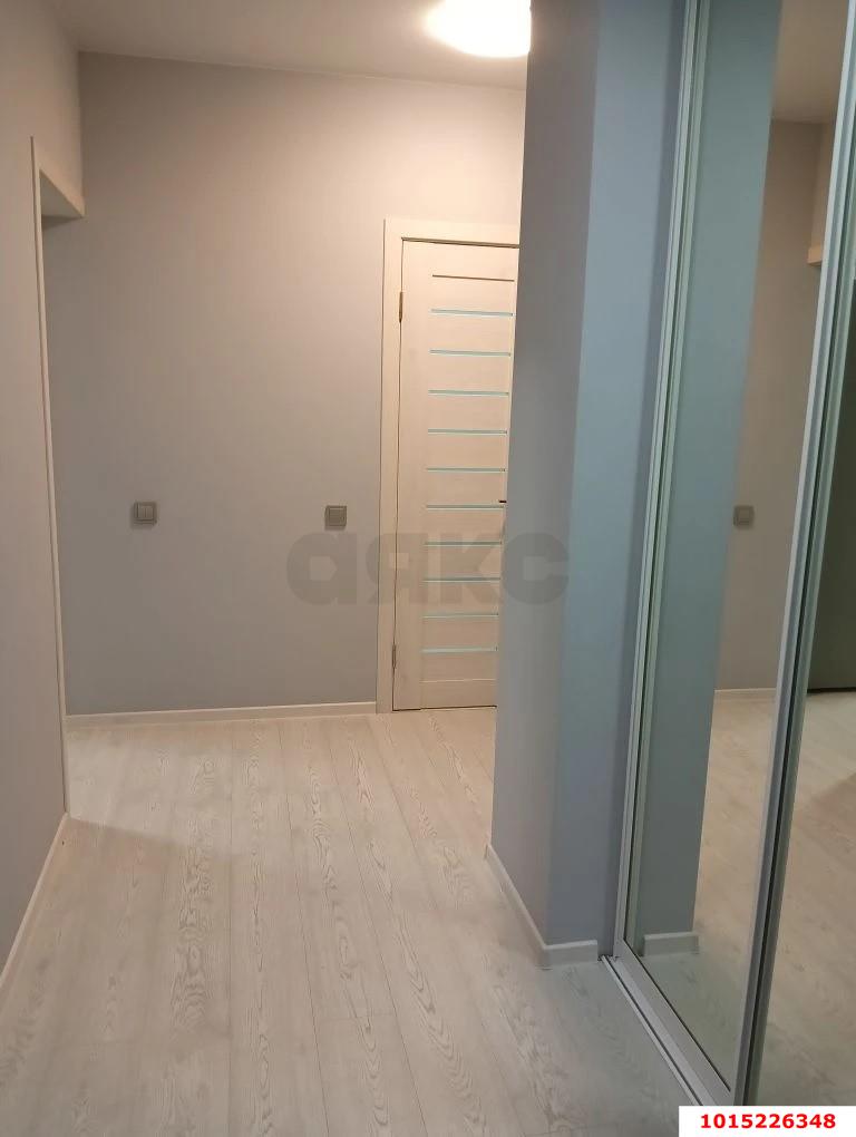 Фото №4: 1-комнатная квартира 61 м² - Краснодар, Центральный, ул. Будённого, 129