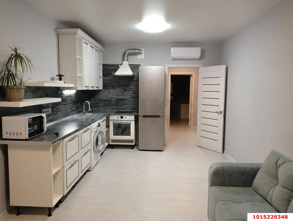 Фото №1: 1-комнатная квартира 61 м² - Краснодар, Западный внутригородской округ, Центральный внутригородской округ, жилой комплекс Центральный, мкр. Центральный, ул. Будённого, 129