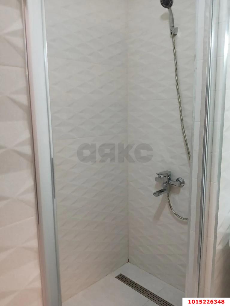 Фото №13: 1-комнатная квартира 61 м² - Краснодар, Центральный, ул. Будённого, 129