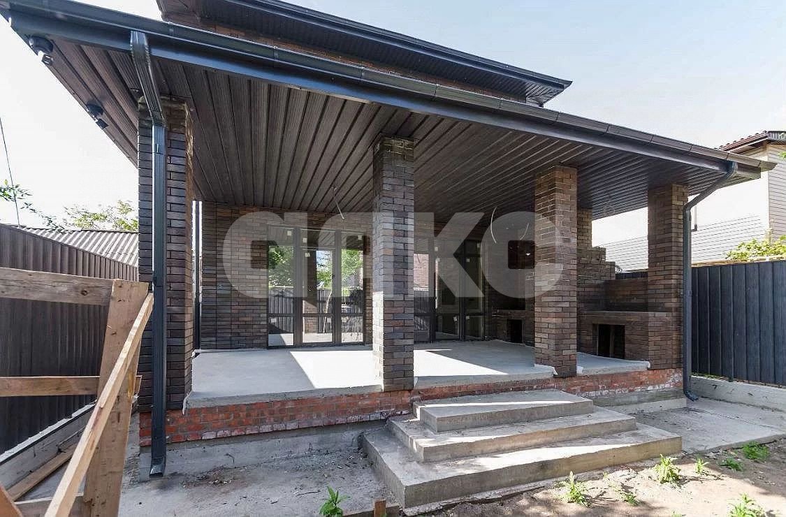 Фото №4: Дом 220 м² + 3.5 сот. - Ростов-на-Дону, квартал Автосборочный, пер. Кленовый, 26